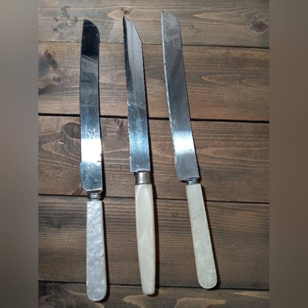 3 Knives Pearl Handles Treasure Masters Stainless Steel Sheffield England Vtg